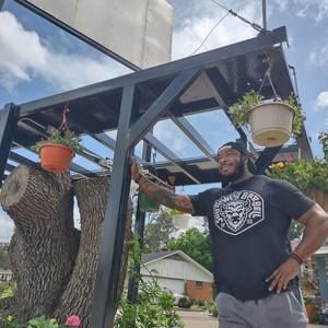 Meet your Posher, Jonathan